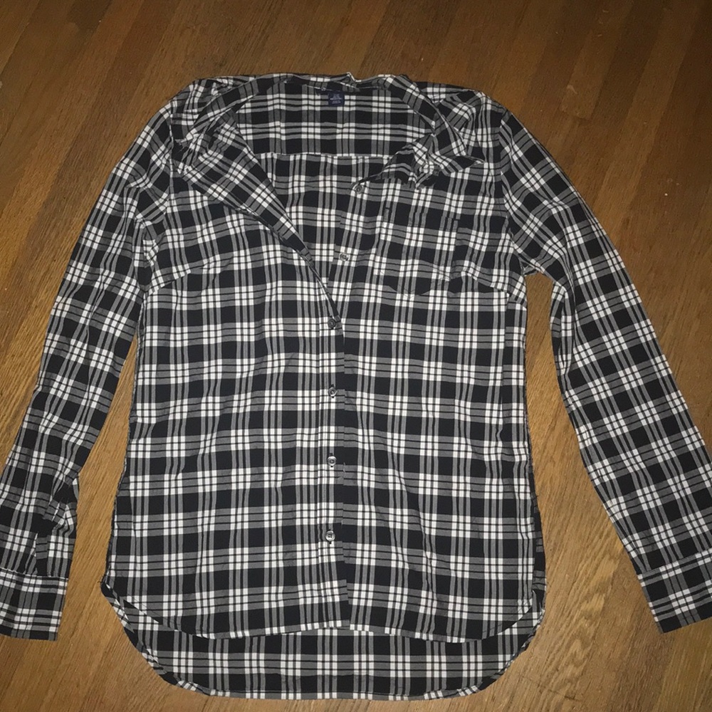Collared button down